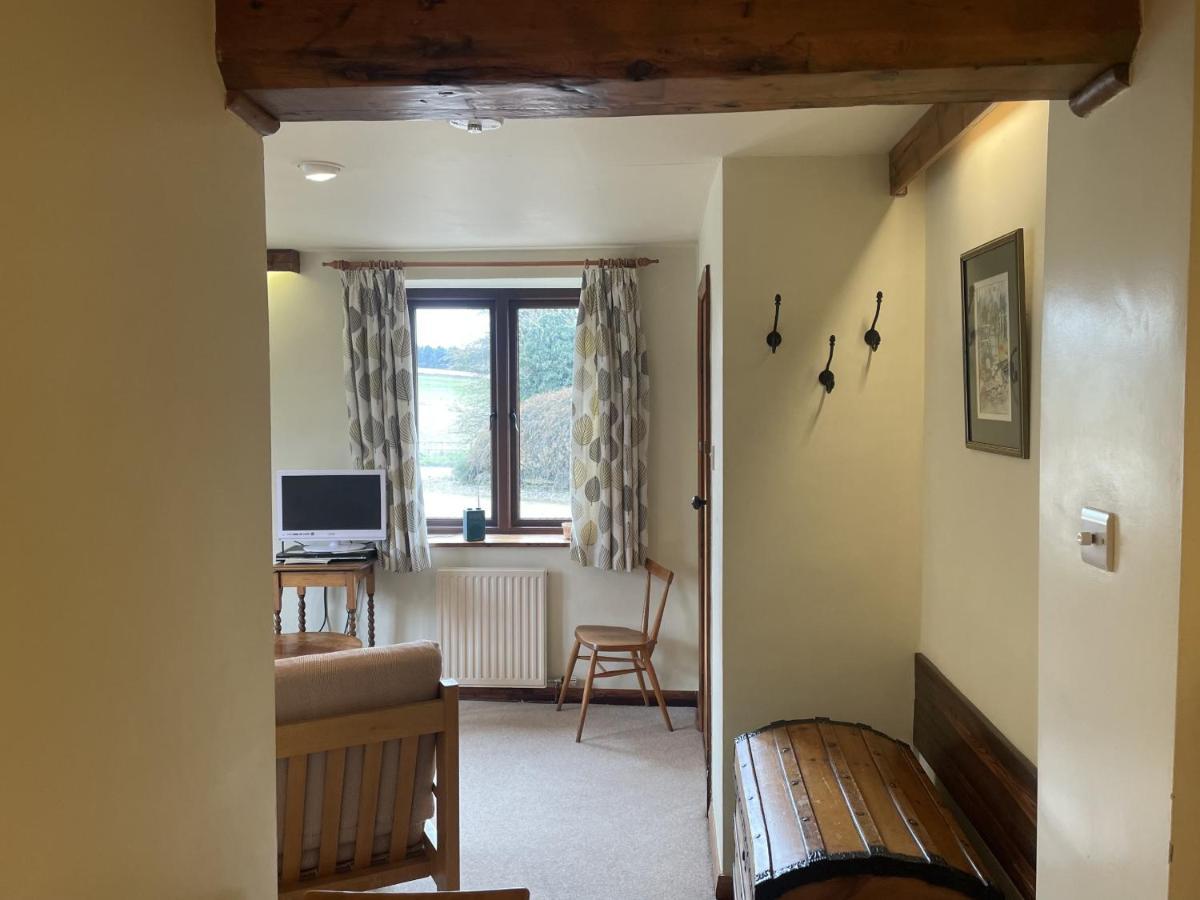 Valerian Apartment York Bagian luar foto